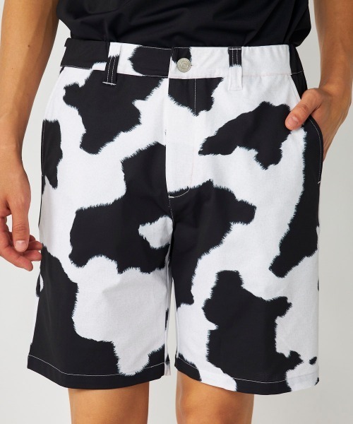 Loudmouth(ラウドマウス)の「【Loudmouth:ラウドマウス】総柄ショートパンツ ゴルフ(その他パンツ・メンズ・その他9/その他7/その他8/その他6/ホワイト×ブラック・XX-LARGE/LL/LARGE/MEDIUM)」の2枚目の写真
