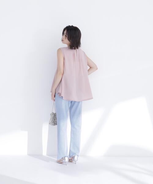 NATURAL BEAUTY BASIC（ナチュラルビューティーベーシック）の「ジョーゼットペプラムブラウス（シャツ/ブラウス・レディース・ネイビー/ベージュ/ブルー・ﾌﾘ-）」の20枚目の写真