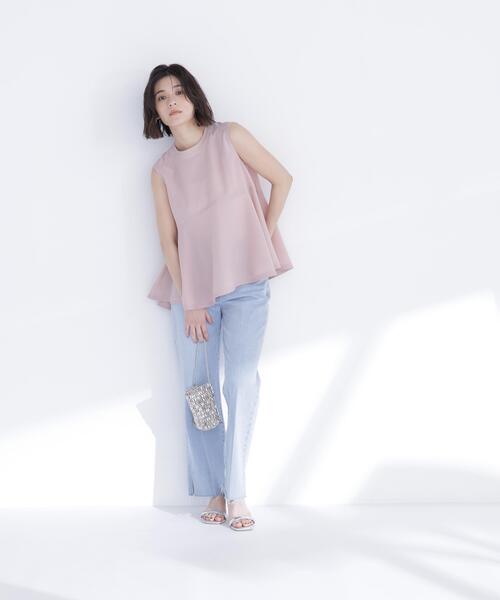 NATURAL BEAUTY BASIC（ナチュラルビューティーベーシック）の「ジョーゼットペプラムブラウス（シャツ/ブラウス・レディース・ネイビー/ベージュ/ブルー・ﾌﾘ-）」の22枚目の写真
