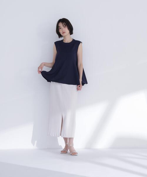 NATURAL BEAUTY BASIC（ナチュラルビューティーベーシック）の「ジョーゼットペプラムブラウス（シャツ/ブラウス・レディース・ネイビー/ベージュ/ブルー・ﾌﾘ-）」の9枚目の写真