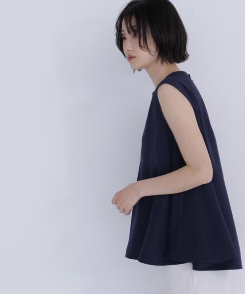 NATURAL BEAUTY BASIC（ナチュラルビューティーベーシック）の「ジョーゼットペプラムブラウス（シャツ/ブラウス・レディース・ネイビー/ベージュ/ブルー・ﾌﾘ-）」の10枚目の写真