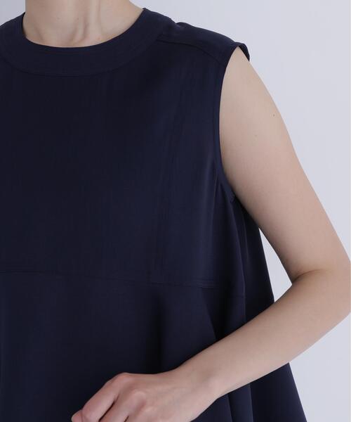 NATURAL BEAUTY BASIC（ナチュラルビューティーベーシック）の「ジョーゼットペプラムブラウス（シャツ/ブラウス・レディース・ネイビー/ベージュ/ブルー・ﾌﾘ-）」の5枚目の写真