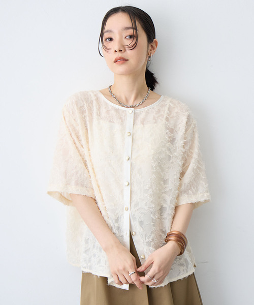 anyfee(エニフィー)の「【anyfee/大きいサイズ】ニュアンス柄シアージャガードブラウス(2026SS)(シャツ/ブラウス・レディース・アイボリー/ブラック・LL/3L/4L/5L)」の9枚目の写真