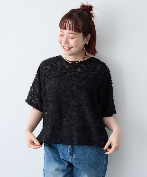 anyfee(エニフィー)の「【anyfee/大きいサイズ】ニュアンス柄シアージャガードブラウス(2026SS)(シャツ/ブラウス・レディース・アイボリー/ブラック・LL/3L/4L/5L)」の2枚目の写真