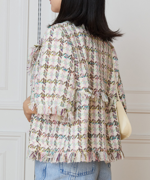 IENA LA BOUCLE(イエナラブークル)の「IENA LA BOUCLE LINTONカラーツィードボレロジャケット(その他アウター・レディース・オフホワイト・FREE)」の5枚目の写真