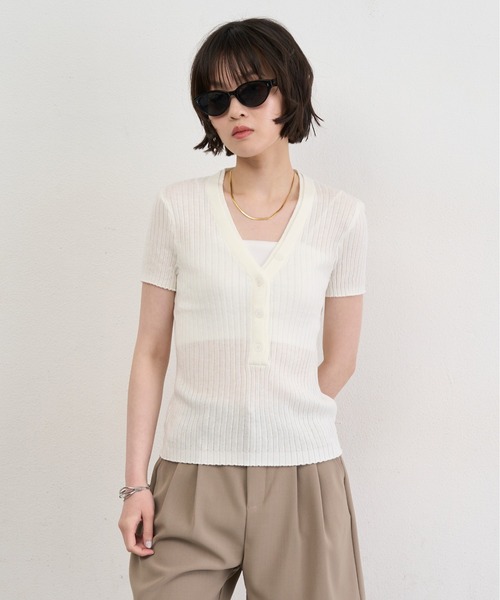 NUJOH(ヌゾ)の「Henley Rib Knit Top / ヘンリーリブニットトップス(ニット/セーター・レディース・グレー/ライトベージュ/アイボリー/ライトブルー・FREE)」の16枚目の写真