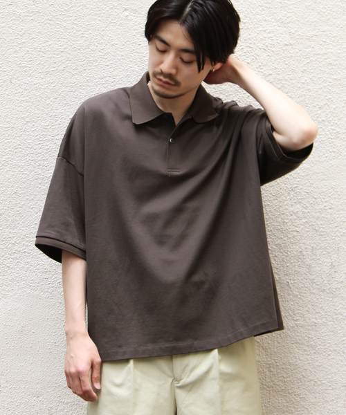 WISM(ウィズム)の「NAMELESSNESS / ネームレスネス Pique Knit ポロシャツ(ポロシャツ・メンズ・ブラック/ブラウン・3/2)」の2枚目の写真
