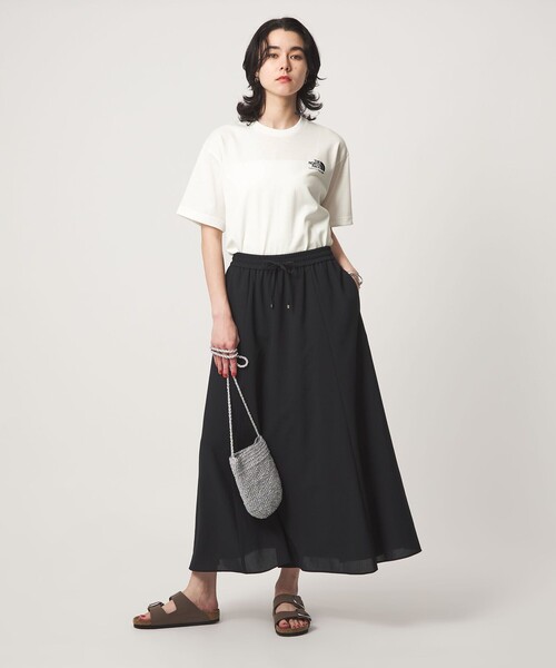 THE NORTH FACE（ザノースフェイス）の「【WEB限定】＜THE NORTH FACE＞ショートスリーブ ヒストリカル ロゴ Tシャツ（Tシャツ/カットソー・レディース・オフホワイト/ブラック/ライトグレー・S）」の22枚目の写真