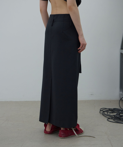LCDC TM(エルシーディーシーティーエム)の「OVERLAP LONG SKIRT (BLACK)(スカート・レディース・その他・MEDIUM/SMALL)」の6枚目の写真