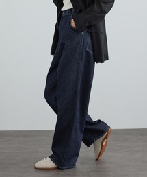 KURO（クロ）の「【KURO for SALON（クロ）】別注EASY TUCK DENIM INDIGO / デニムパンツ（デニムパンツ）」