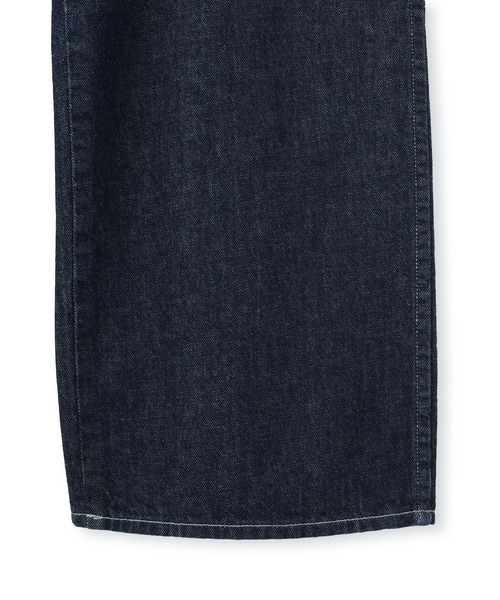KURO(クロ)の「【KURO for SALON(クロ)】別注EASY TUCK DENIM INDIGO / デニムパンツ(デニムパンツ・レディース・ネイビー・1/0)」の11枚目の写真
