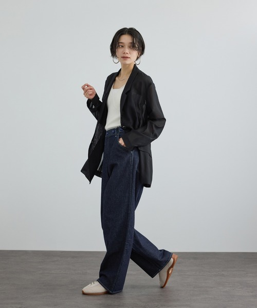 KURO(クロ)の「【KURO for SALON(クロ)】別注EASY TUCK DENIM INDIGO / デニムパンツ(デニムパンツ・レディース・ネイビー・1/0)」の20枚目の写真