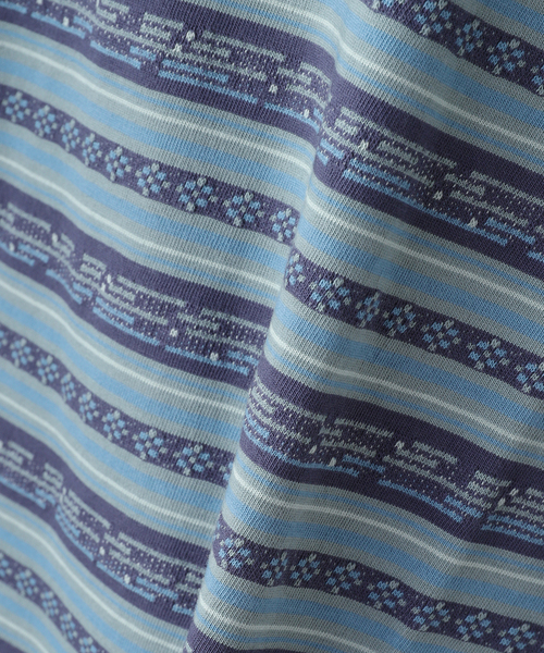 YESEYESEE（イエスアイシー）の「YESEYESEE / イエスアイシー Y.E.S Jacquard Stripe Tee（Tシャツ/カットソー・メンズ・ブルー/チャコールグレー・LARGE）」の3枚目の写真