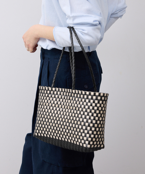 SLOBE IENA(スローブイエナ)の「《追加》NHE/ニエ ロングハンドルカゴバッグ S26004NGANGNG HA(かごバッグ・レディース・ブラック・FREE)」の14枚目の写真