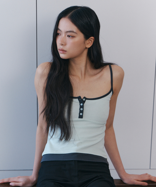 CURETTY(キュリティ)の「C CONTRAST BUTTON SLEEVELESS TOP_MINT(Tシャツ/カットソー・レディース・ミント・SMALL)」の3枚目の写真