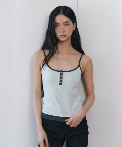 CURETTY(キュリティ)の「C CONTRAST BUTTON SLEEVELESS TOP_MINT(Tシャツ/カットソー・レディース・ミント・SMALL)」の4枚目の写真