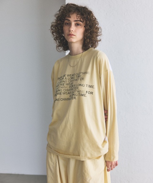 Curensology(カレンソロジー)の「Curensology(カレンソロジー)/【UNIVERSAL OVERALL】別注シアーロングスリーブTシャツ(Tシャツ/カットソー・レディース・ライトベージュ/ブラック・FREE)」の6枚目の写真