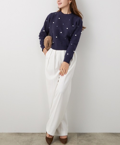 Liala×PG(リアラバイピージー)の「ビジュー付き ニット 長袖 Liala×PG(ニット/セーター・レディース・ネイビー・S)」の2枚目の写真