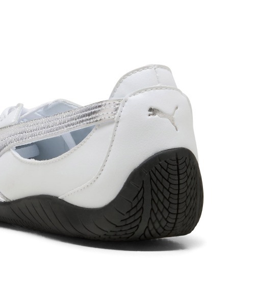 PUMA(プーマ)の「PUMA SPEEDCAT BALLET NOVA METALLIC(プーマ スピードキャット バレエ ノヴァ メタリック)(スニーカー・レディース・ブラック系/ホワイト系・24.5cm/25cm/23.5cm/23cm/24cm)」の8枚目の写真
