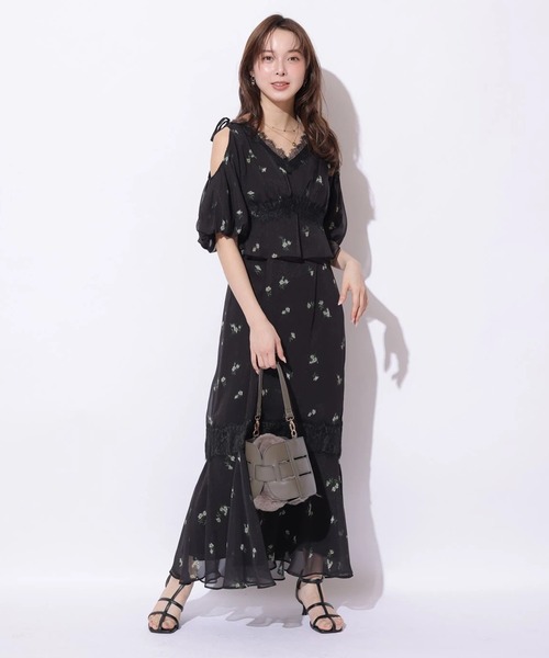 Mystrada(マイストラーダ)の「フラワーレースワンピース(ワンピース・レディース・モカ/ブラック・38/36)」の5枚目の写真