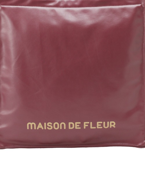 Maison de FLEUR(メゾンドフルール)の「ファスナー付きキャリーオンスクエアトート(トートバッグ・レディース・ブラック/ライトピンク/ラベンダー/ボルドー/ライトブルー・FREE)」の18枚目の写真