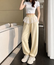 レースペプラムが華やぐスウェットパンツ レースペプラムスウェットパンツ