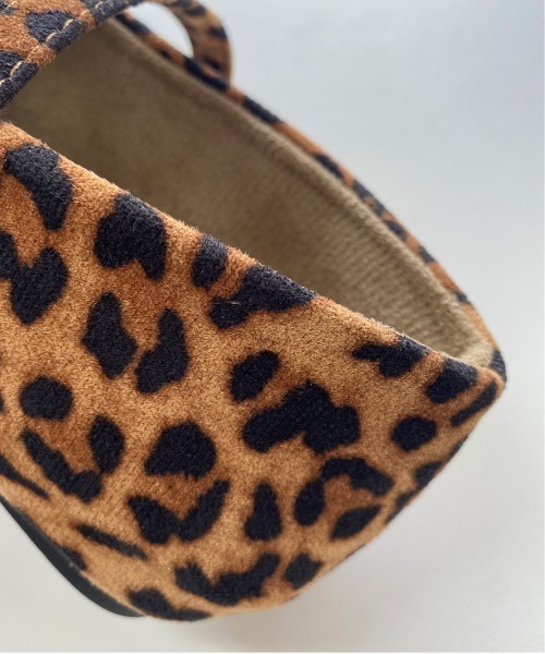 shoes365（シューズスリーシックスファイヴ）の「SHOES 365　クロスストラップバレエシューズ リボン付き スクエアトゥ メリージェーン フラットパンプス（パンプス・レディース・ブラック/レオパード・23.5cm/24.0cm/24.5cm/23.0cm）」の11枚目の写真
