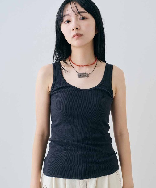 MEDE19F(メデジュウキュウ)の「MEDE19F 丸胴リブタンクトップ(タンクトップ・レディース・レッド系その他/カーキ/ネイビー系・2/1)」の2枚目の写真