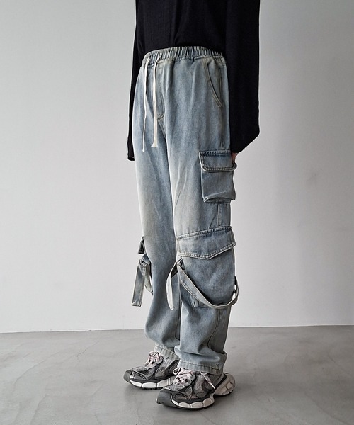 WESTBOY(ウエストボーイ)の「ヴィンテージウォッシュ ニーベルト カーゴデニムパンツ WO26W7PT07(デニムパンツ・メンズ・ブラック/ブルー・M/L/XL)」の6枚目の写真