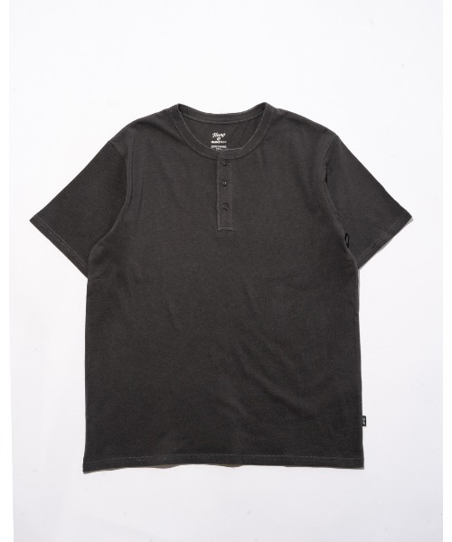MANASTASH(マナスタッシュ)の「HEMP@by manastash/HEMP DAYS S/S TEE HENLEY(Tシャツ/カットソー・メンズ・ホワイト/ミント/ライトグレー/モカ/チャコールグレー・MEDIUM/LARGE/X-LARGE)」の3枚目の写真