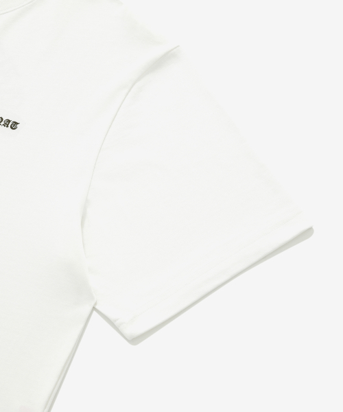 COVERNAT(カバーナット)の「ディプロマロゴエンブレムTシャツホワイト(Tシャツ/カットソー・レディース・その他・MEDIUM/LARGE/X-LARGE)」の3枚目の写真