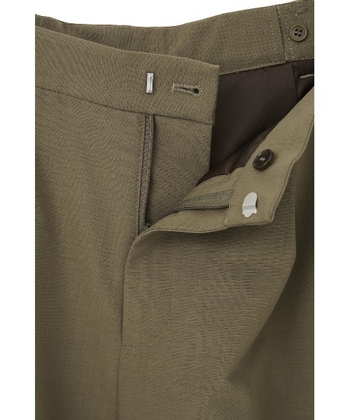 MANOF(マノフ)の「PLEATS SKIRT SET PANTS(その他パンツ・レディース・グレー/ベージュ・S/M)」の11枚目の写真