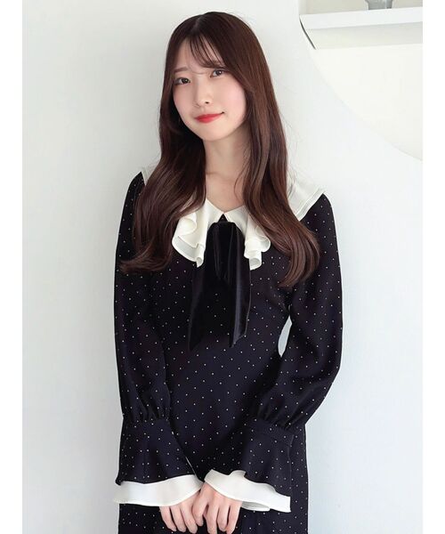 dazzlin(ダズリン)の「ラッフルティアードイレヘムワンピース(ワンピース・レディース・ブラック/アイボリー・MEDIUM/SMALL)」の2枚目の写真
