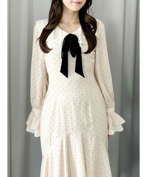 dazzlin(ダズリン)の「ラッフルティアードイレヘムワンピース(ワンピース・レディース・ブラック/アイボリー・MEDIUM/SMALL)」の19枚目の写真