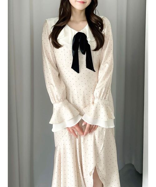 dazzlin(ダズリン)の「ラッフルティアードイレヘムワンピース(ワンピース・レディース・ブラック/アイボリー・MEDIUM/SMALL)」の20枚目の写真