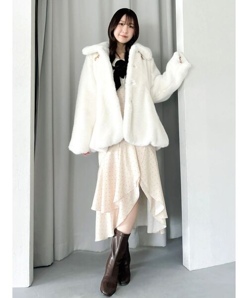 dazzlin(ダズリン)の「ラッフルティアードイレヘムワンピース(ワンピース・レディース・ブラック/アイボリー・MEDIUM/SMALL)」の21枚目の写真
