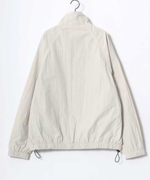 CONVERSE(コンバース)の「CONVERSE/コンバース Nylon Fleece-Lined Jacket/オーバーサイズ 裏フリース カラー配色 スタンドブルゾン/ナイロンジャケット/レディース メンズ(ブルゾン・レディース・ネイビー/アイボリー/ブラック/ブラウン・LL/L/M)」の14枚目の写真