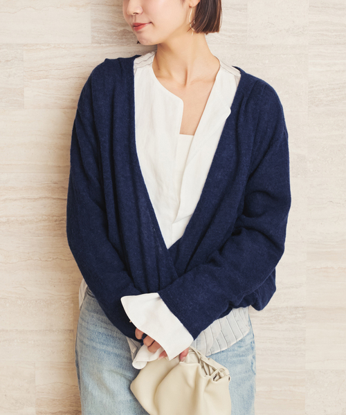 plage(プラージュ)の「ALPACA MIX 2WAYカシュクールプルオーバー(ニット/セーター・レディース・グレー/ホワイト/コバルトブルー・FREE)」の3枚目の写真