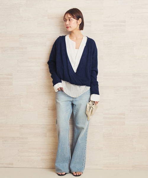 plage(プラージュ)の「ALPACA MIX 2WAYカシュクールプルオーバー(ニット/セーター・レディース・グレー/ホワイト/コバルトブルー・FREE)」の7枚目の写真