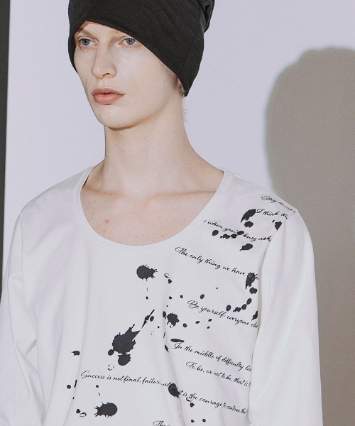 NO ID.(ノーアイディ)の「mlt5868- Archive of thoughtプリントPO ロングスリーブカットソー(859006-585T)(Tシャツ/カットソー・メンズ・ホワイト/ブラック・2/1)」の11枚目の写真