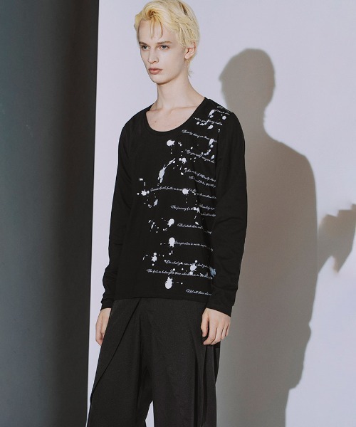 NO ID.(ノーアイディ)の「mlt5868- Archive of thoughtプリントPO ロングスリーブカットソー(859006-585T)(Tシャツ/カットソー・メンズ・ホワイト/ブラック・2/1)」の17枚目の写真