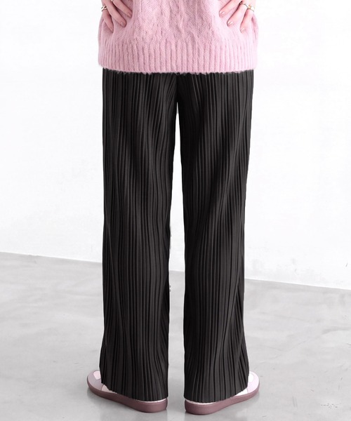 SELECT LEVERY(セレクトリベリー)の「ベロア風プリーツパンツ(その他パンツ・レディース・ブラック/ブラウン/チャコール・MEDIUM)」の12枚目の写真