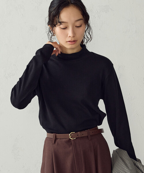 COMME CA ISM（コムサイズム）の「あったか ハイネックTシャツ（Tシャツ/カットソー・レディース・ブラック/グレー/ネイビー/ホワイト・L/M）」の2枚目の写真