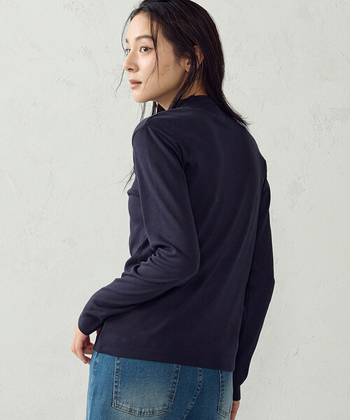 COMME CA ISM（コムサイズム）の「あったか ハイネックTシャツ（Tシャツ/カットソー・レディース・ブラック/グレー/ネイビー/ホワイト・L/M）」の21枚目の写真