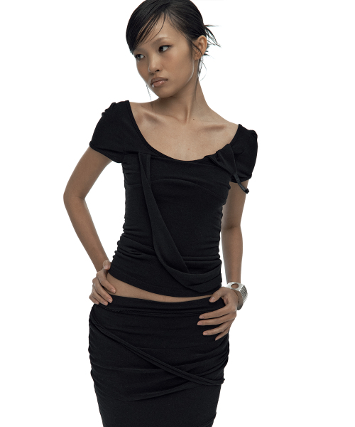 KASHIKO(カシコ)の「Peek-a-boo Top Black(Tシャツ/カットソー・レディース・その他・FREE)」の1枚目の写真