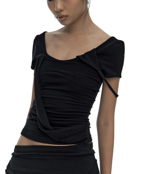 KASHIKO(カシコ)の「Peek-a-boo Top Black(Tシャツ/カットソー・レディース・その他・FREE)」の12枚目の写真