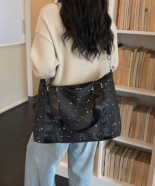 セール】【2WAY】多ポケット 星柄 シャイニー ラメプリント ロゴ刺繍