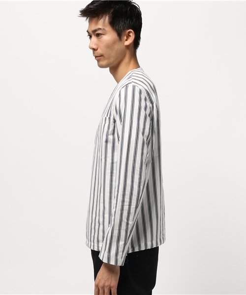 KICS DOCUMENT.(キクス ドキュメント)の「Vネック プルオーバー シャツジャケット 裾スピンドル付(シャツ/ブラウス・メンズ・Navy・4)」の2枚目の写真