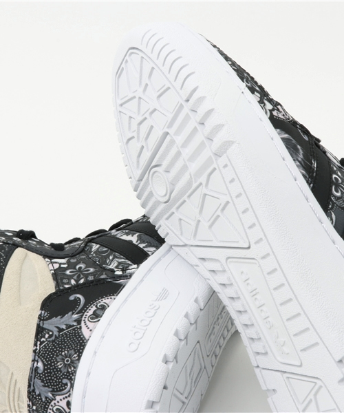 adidas（アディダス）の「【adidas Originals by The Farm Company】[M ATTITUDE REVIVE W]（スニーカー・レディース・ブラック・22.0cm/23.0cm/25.0cm/24.0cm/24.5cm/25.5cm/22.5cm/23.5cm）」の9枚目の写真