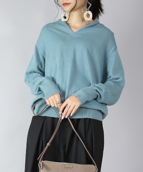 and it_（アンドイット）の「フーディー風ネックロングリブコットンニット（ニット/セーター・レディース・ネイビー/ブラック/ボルドー/グレー/ブルー/ピンク/モカ/オフホワイト/カーキ/クリーム/レッド系その他・LARGE/MEDIUM）」の8枚目の写真